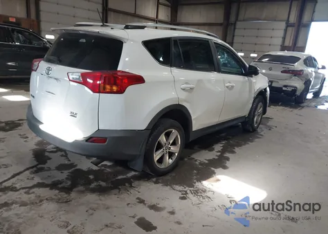 2015 Toyota Rav4 Xle из США, поврежденный, VIN 2T3RFREV6FW231567